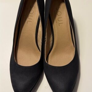 SOUL Naturalizer Elegant Black Heels